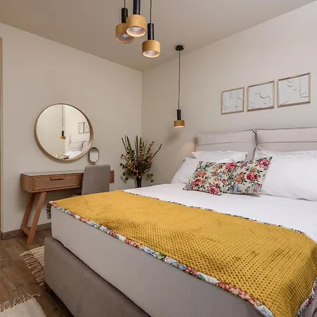 Enavlion Luxury Domes Apartment *