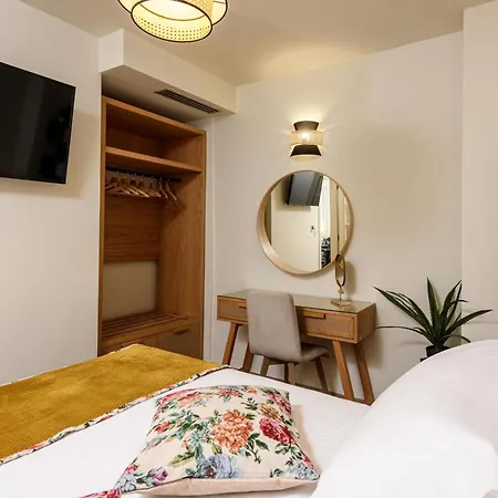 Enavlion Luxury Domes Апартаменты *
