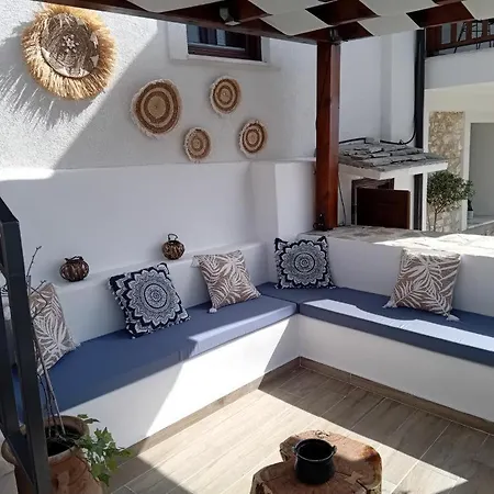 Апартаменты Enavlion Luxury Domes Панагия